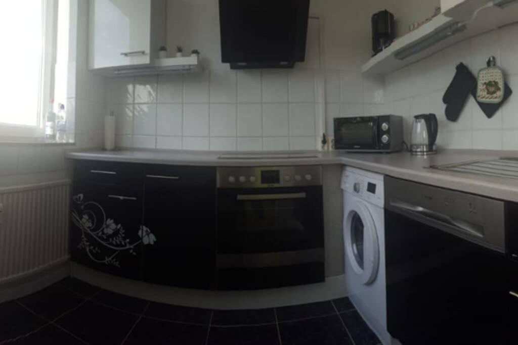 1 A Ferienwohnung Modern Duisburg Kültér fotó